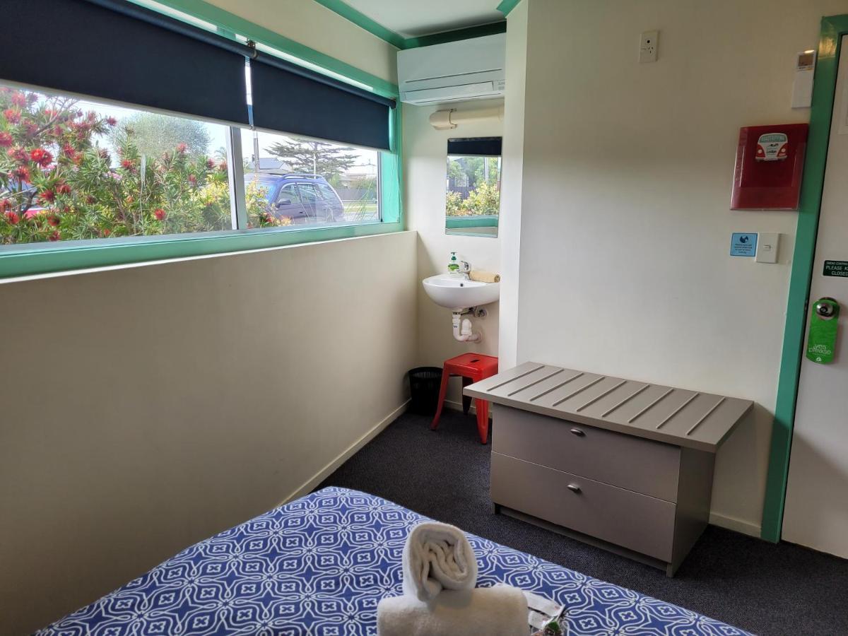 Hostel Pacific Coast And Backpackers Mount Maunganui
